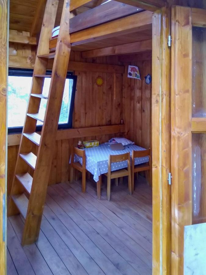 Apartman V Pensionu U Holzaepfelu Cerveny Kostelec Exterior photo